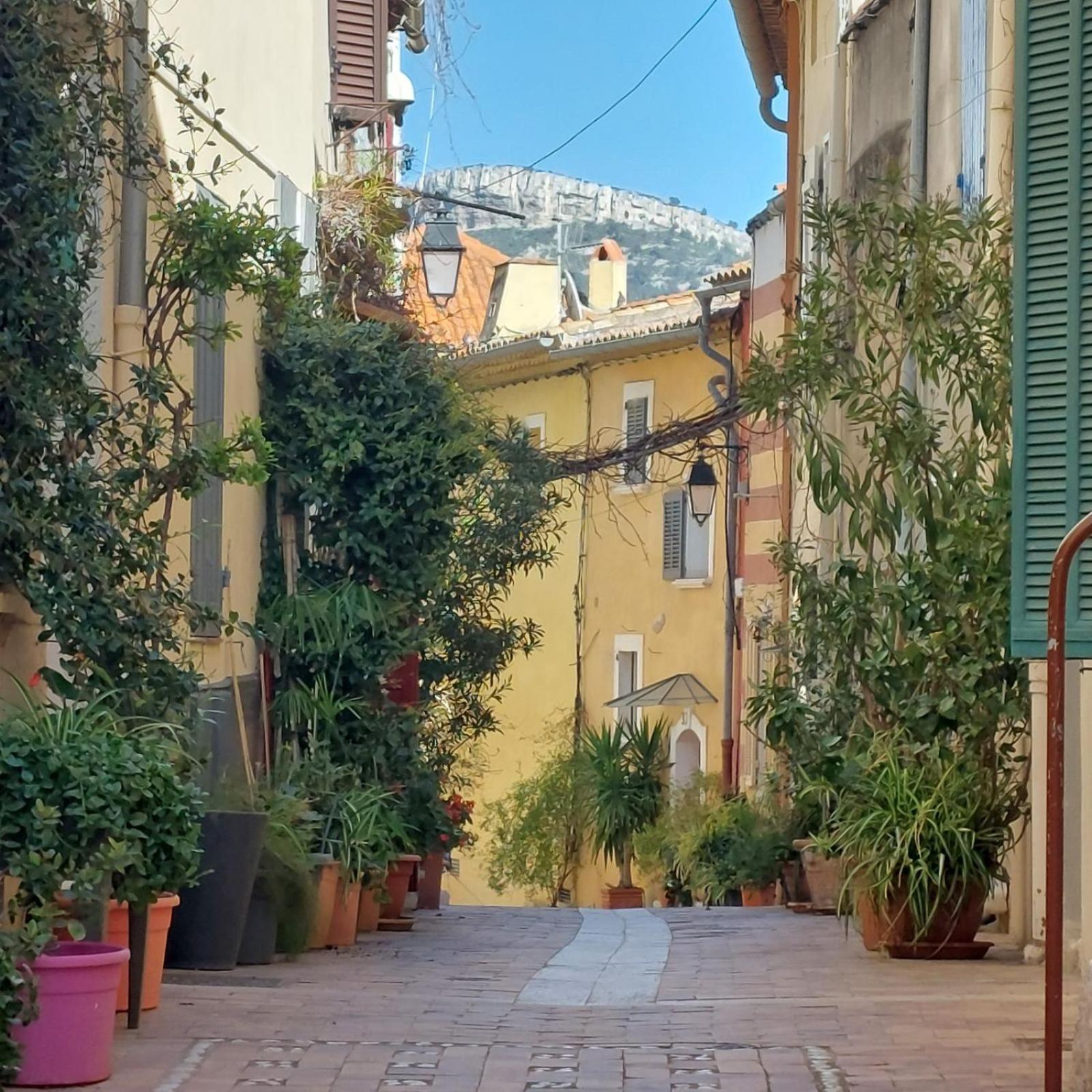 Appartement Le Mehari Cassis Eksteriør billede